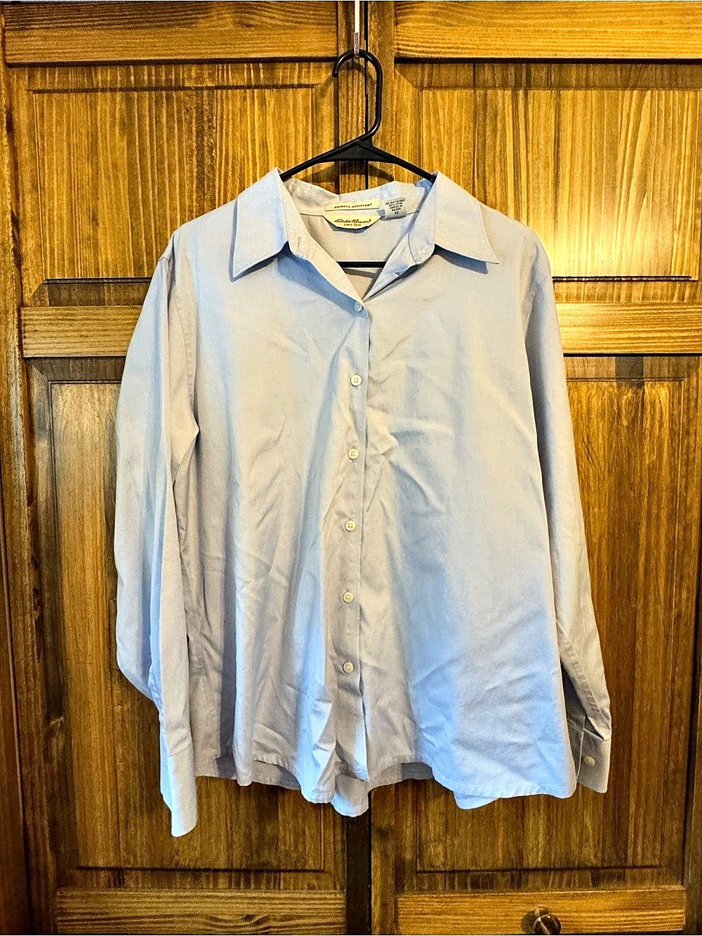 Eddie Bauer Wrinkle Resistant Long Sleeve Button Down Shirt Button Down Shirt